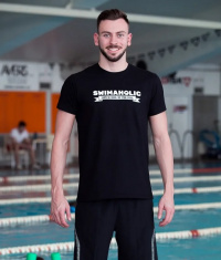 Koszulka męska Swimaholic Life Is Cool In The Pool T-Shirt Men Black Koszulka męska Swimaholic Life Is Cool In The Pool T-Shirt Men Black
